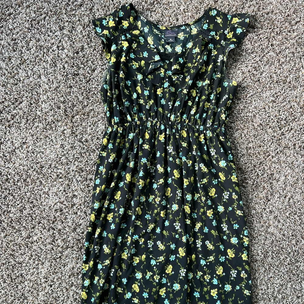 Maternity dress, NWOT